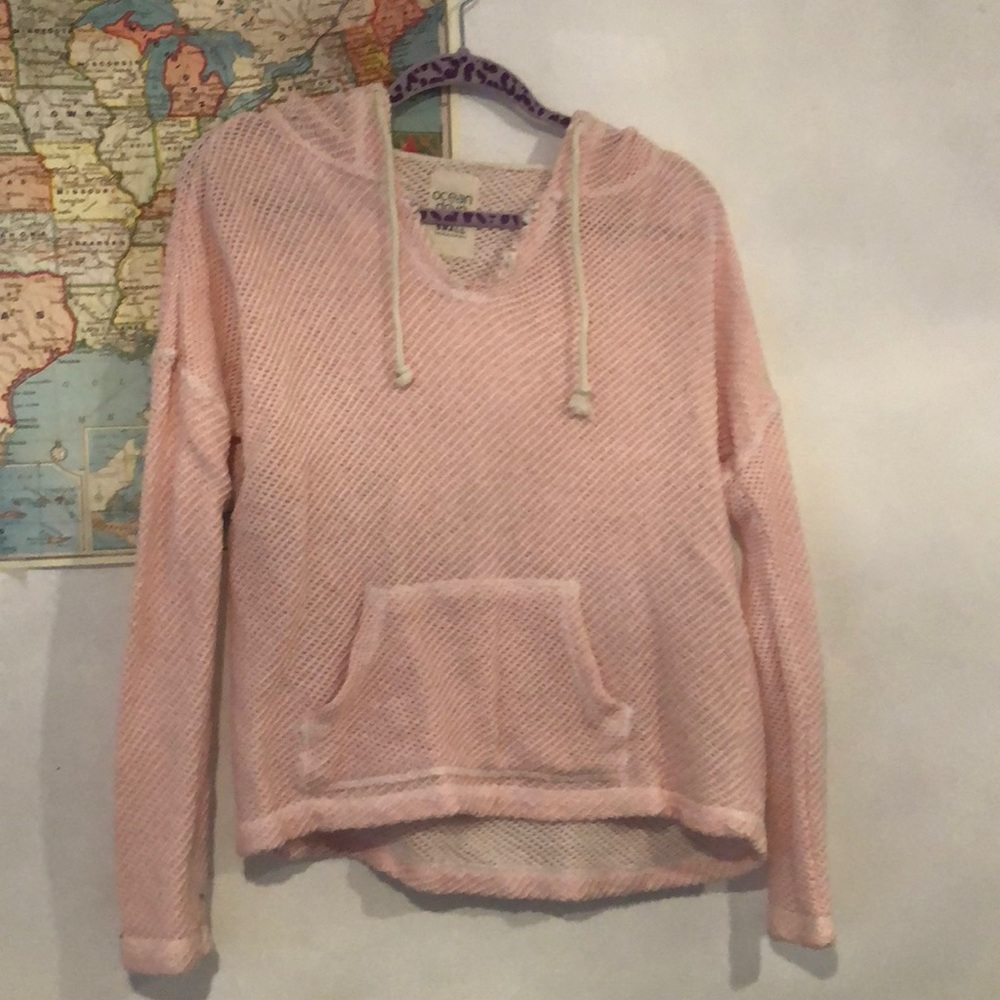 Knitted beachy sweater